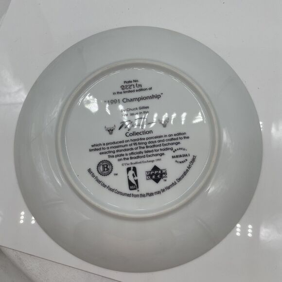 Michael Jordan 1991 Championship NBA Bradford Exchange Chicago Bulls Plate W/COA - Picture 4 of 7